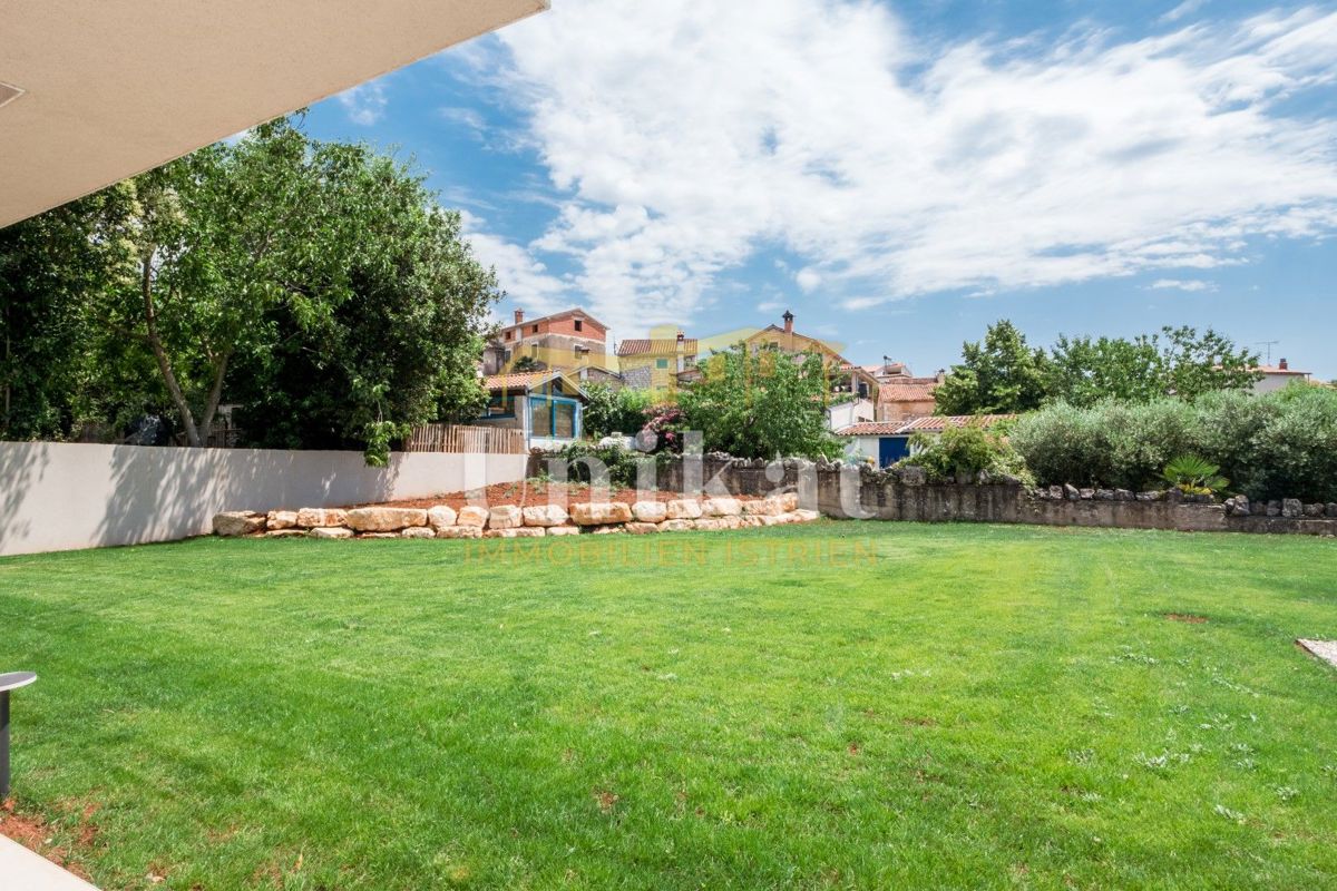 Splendida villa nuova con piscina e sauna, 303 m2 - chiavi in mano